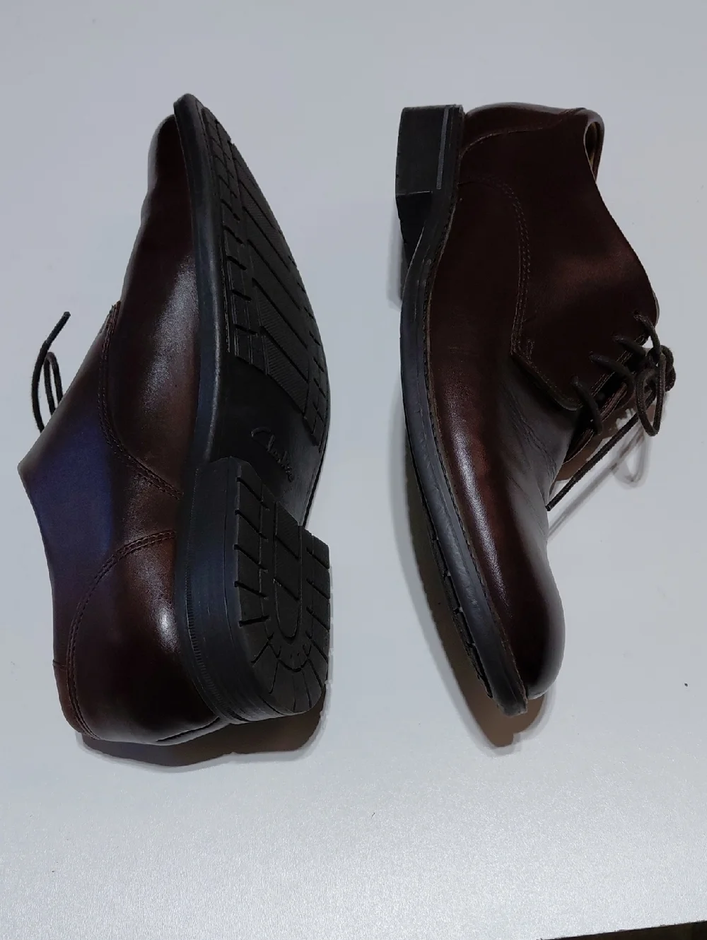 CLARKS  Men's Brown Leather Lace Up Dress Shoes - 12M